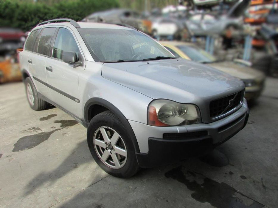 Volvo XC90 2.4 D (163cv) de 2004 - Peças Usadas (6650)