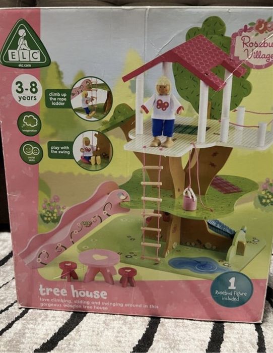 Игровой домик на дереве,деревянный