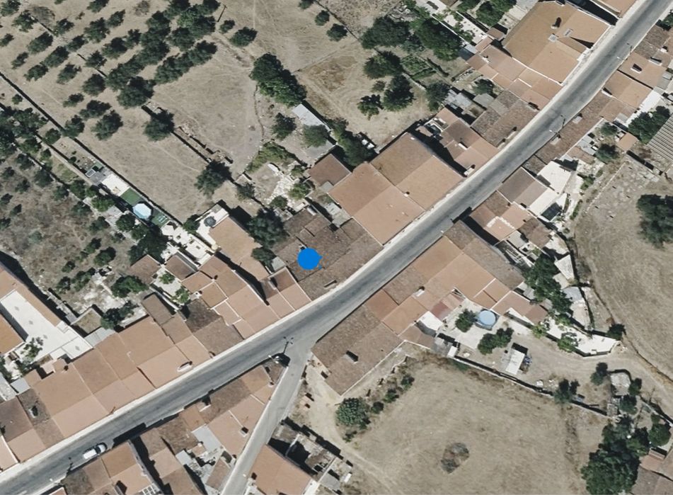 Moradia T3 com projeto aprovado