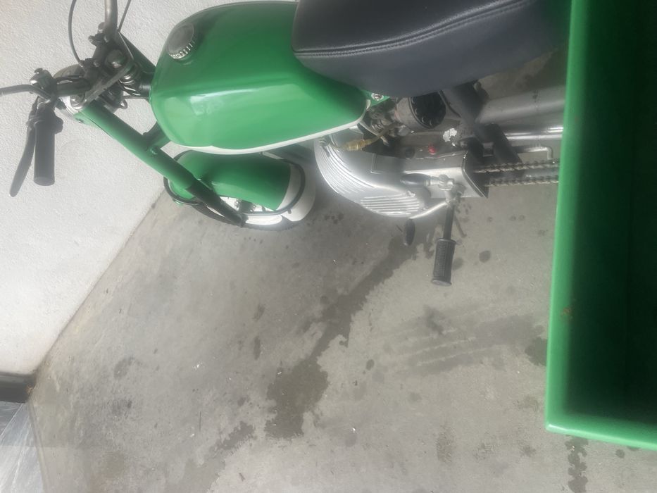 Dois Triciclos Famel Zundapp