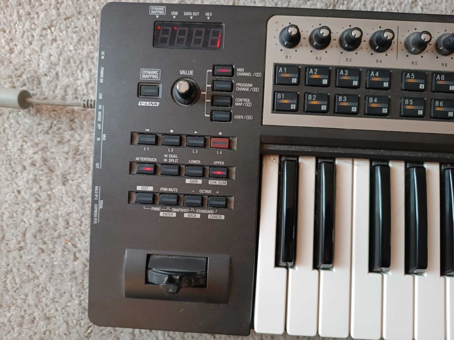Controlador MIDI Roland/Edirol PCR-500