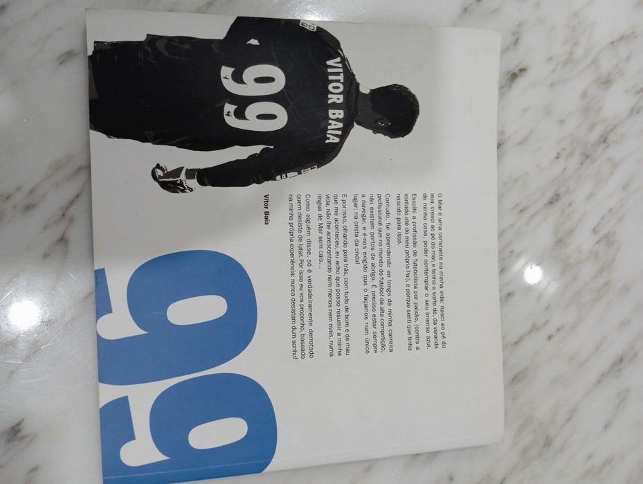 2 Livros Vitor BAÍA e Jorge COROADO