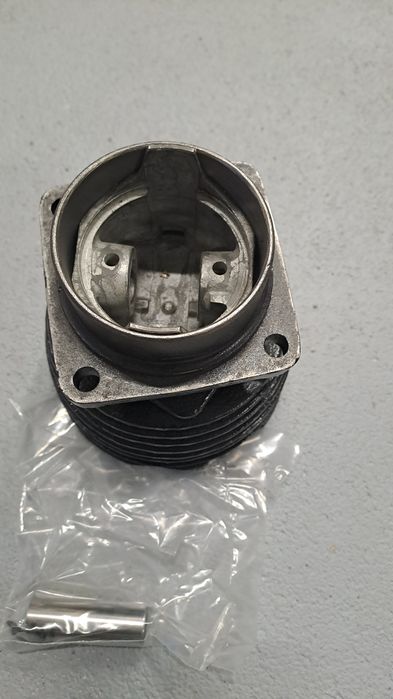 BMW R35 cylinder z tłokiem po szlifie