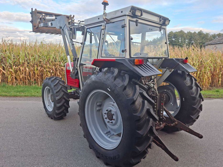 Massey Ferguson 390