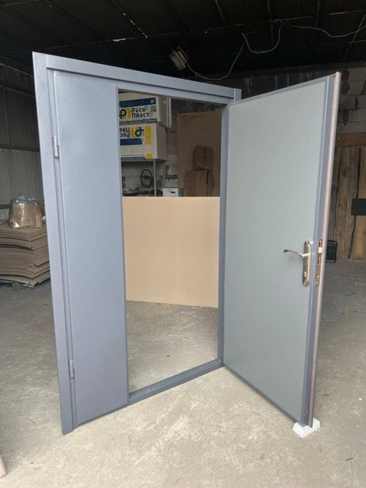 По всій Україні! Титанові двері в квартиру офіси будинки