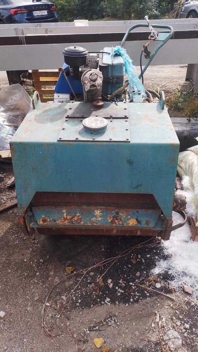 Самохідний одновальцевий віброкаток Ljmbordini 4LD-820. Продаж.