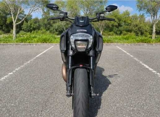 Ducati diavel 1200