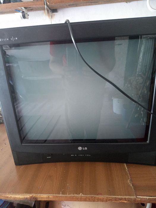 Телевизор LG 21 дюйм