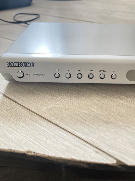 DVD плеєр samsung