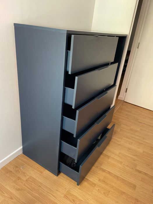 Cómoda IKEA nordmela