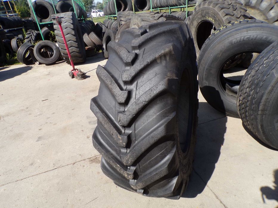 Opona 460/70R24  17.5R24  MICHELIN XMCL (1700 netto)