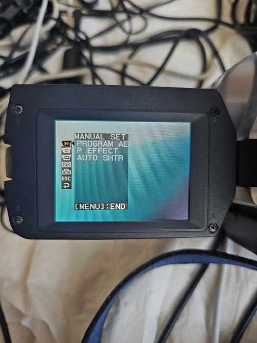 Видеокамера Sony DCR-TPV145E