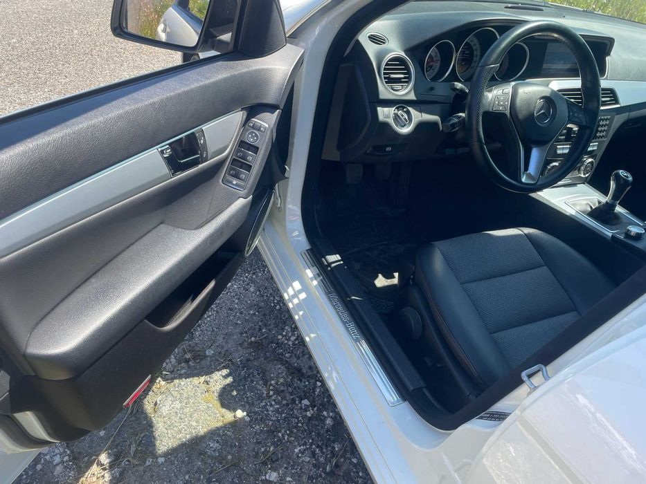 Mercedes-Benz C220 CDI 170CV S204