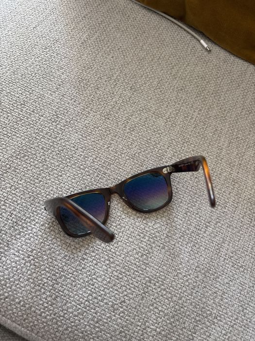 Ray Ban Wayfarer (Castanho tartaruga c/ lente azul clara)