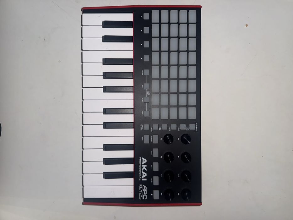 AKAI Professional  APC KEY 25
