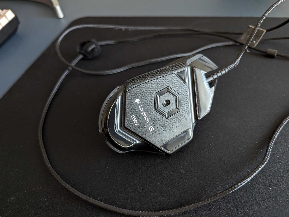 Logitech G502 - Como novo