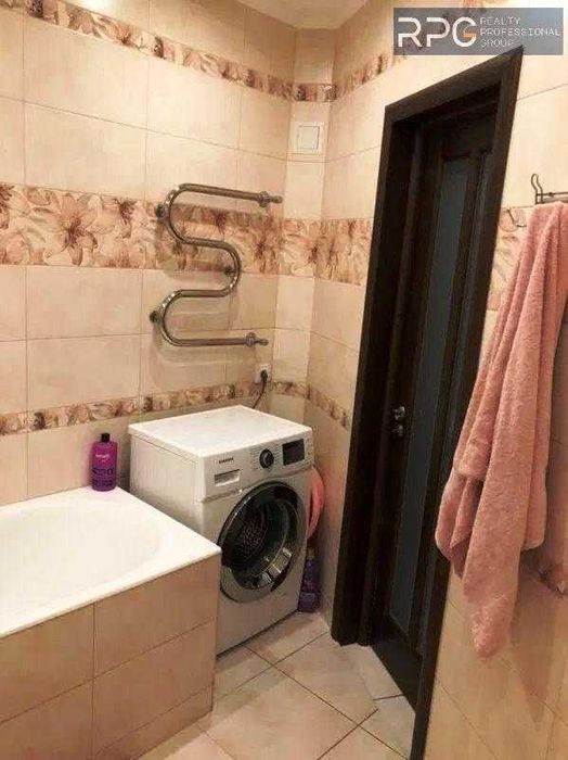 Продаж 2-х кімнатної квартири Виноградарь