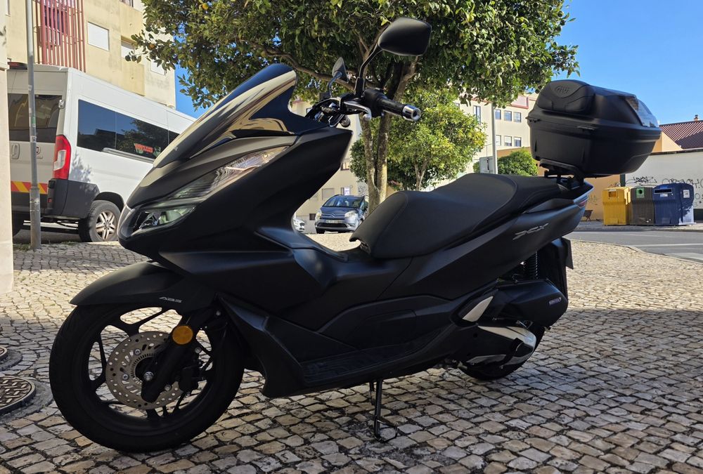 Honda PCX 125 ABS – 2024 – Garantia Honda – Revisões na Marca – Mala