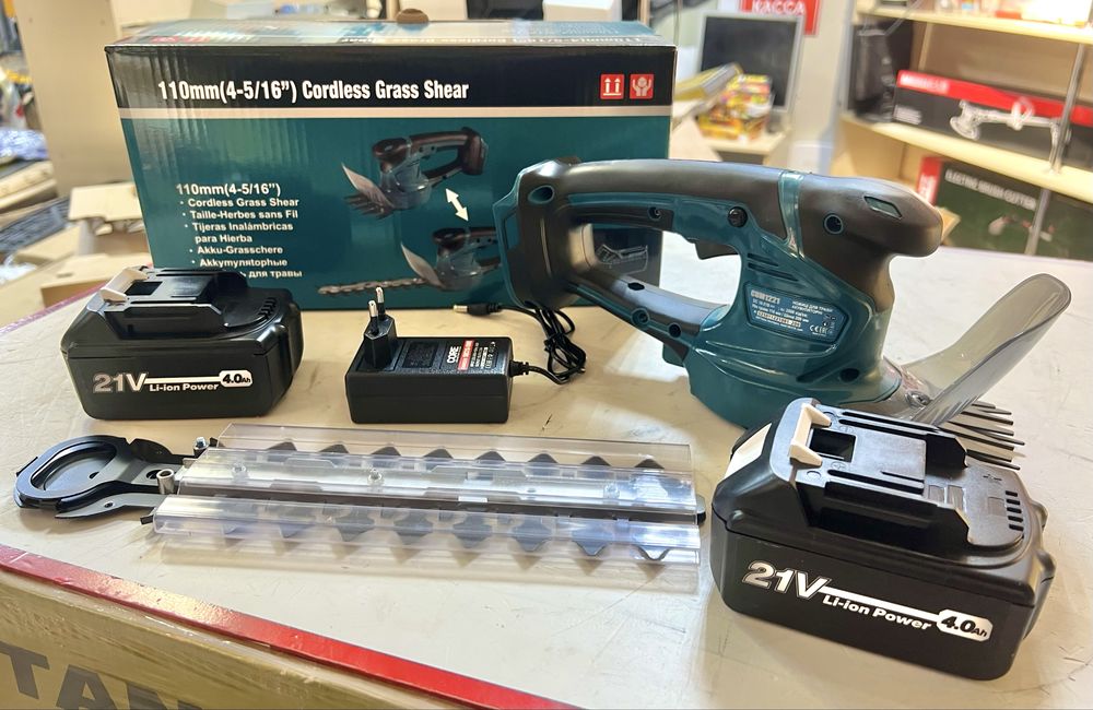 Аккумуляторные ножницы кусторез SAKUMA CUM 1221