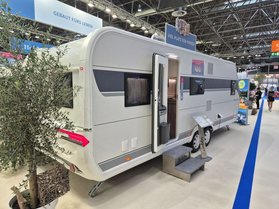 Hobby 650 KMFe Excellent Edition  Hobby 650 KMFe Excellent Edition