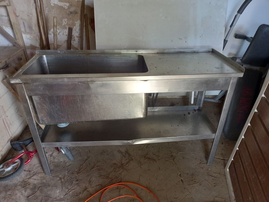 Cuba para lavar loiça em inox e bom estado