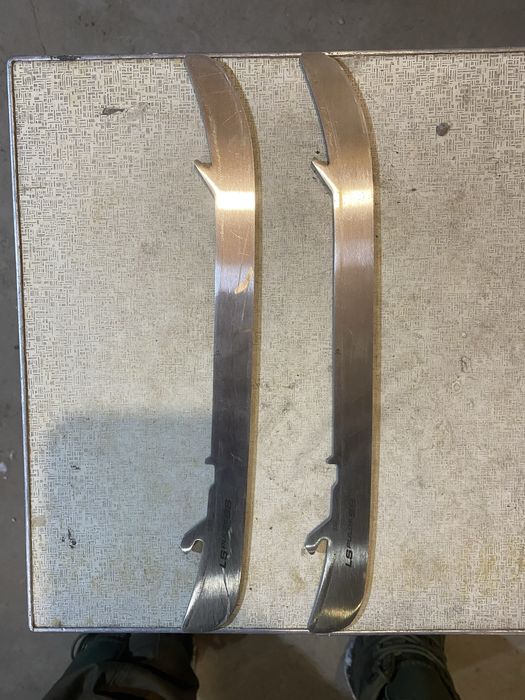 Лезвия профессиональные для коньков