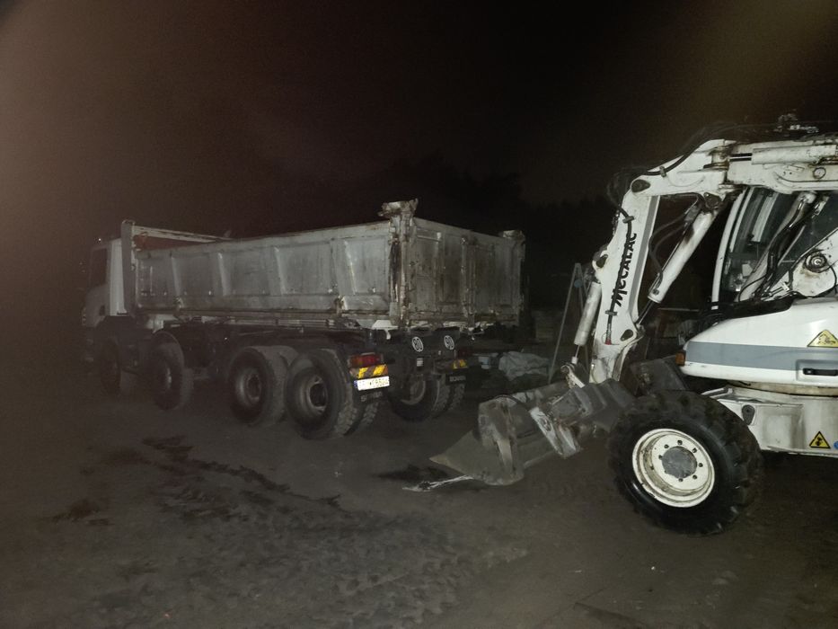 Usługi koparka transport