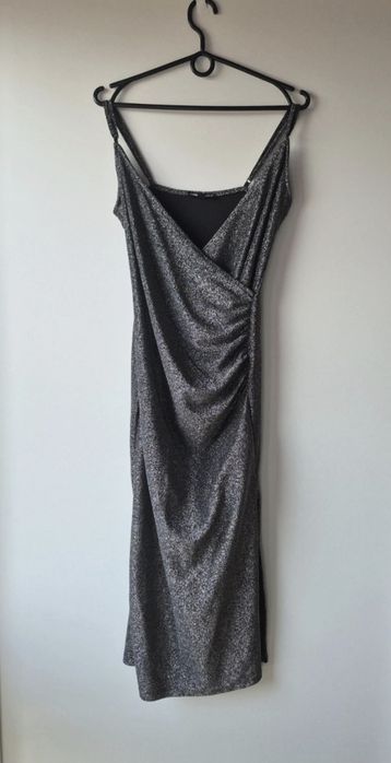 Elegancka sukienka