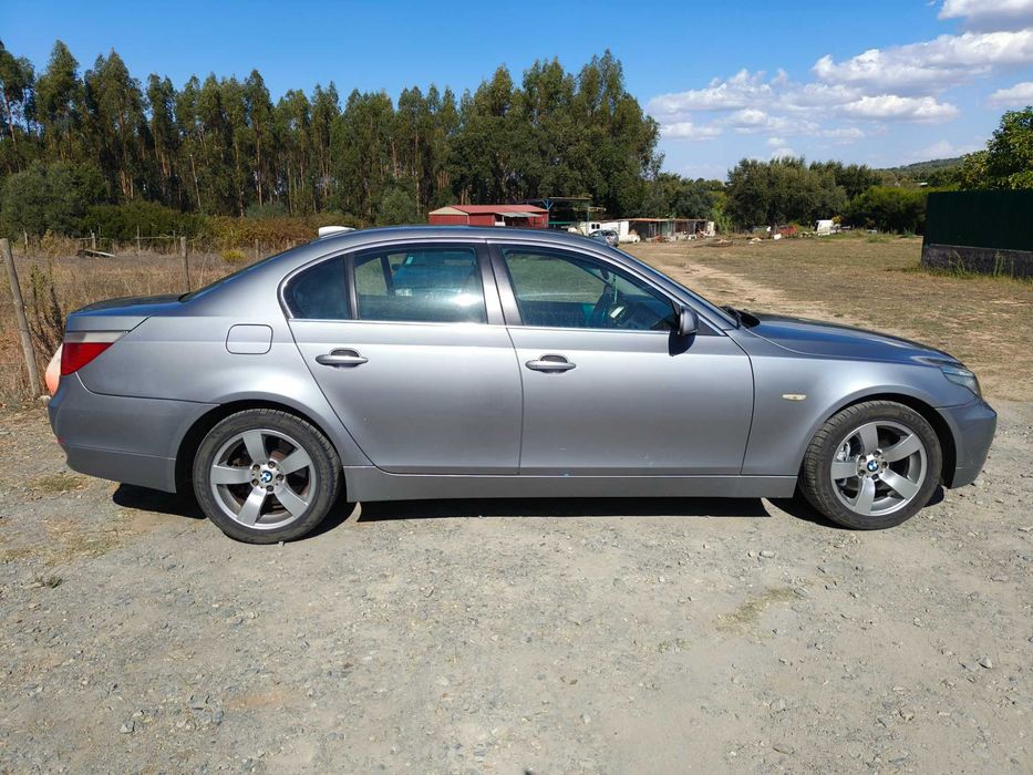 BMW 530D E60 218CV negociável e troco por barco classe 4