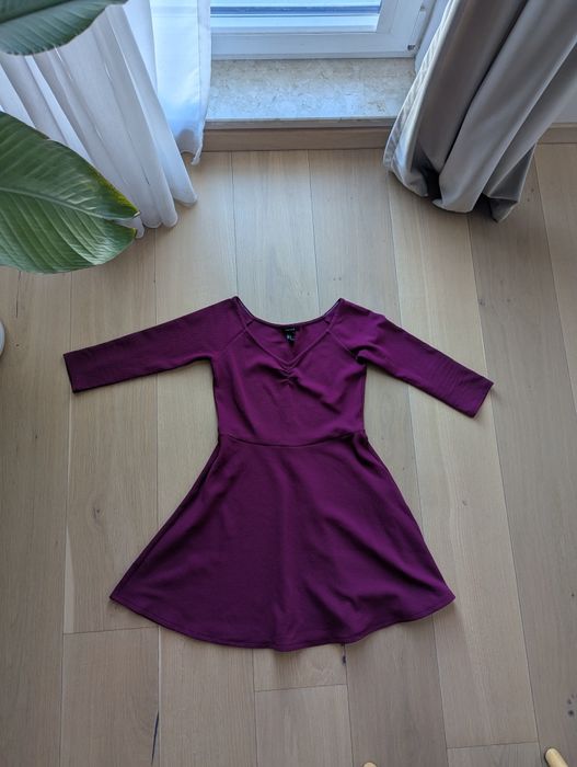 Fioletowa sukienka
