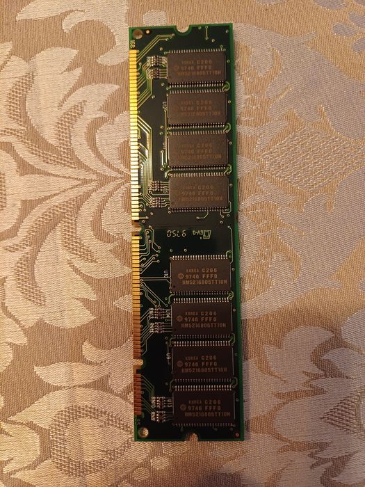 SD RAM Memory 32MB64584699407874121