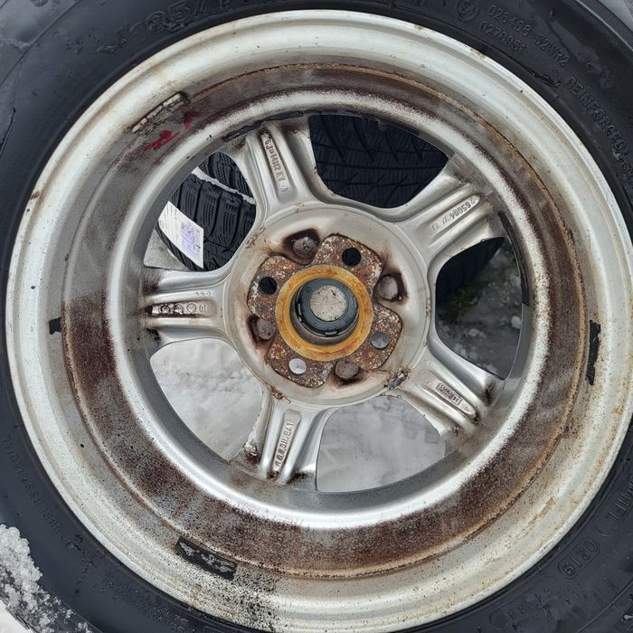 R14 4 100 et37 6j vw polo golf lupo skoda seat dacia toyota Renault