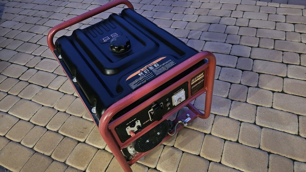 Генератор бензиновий