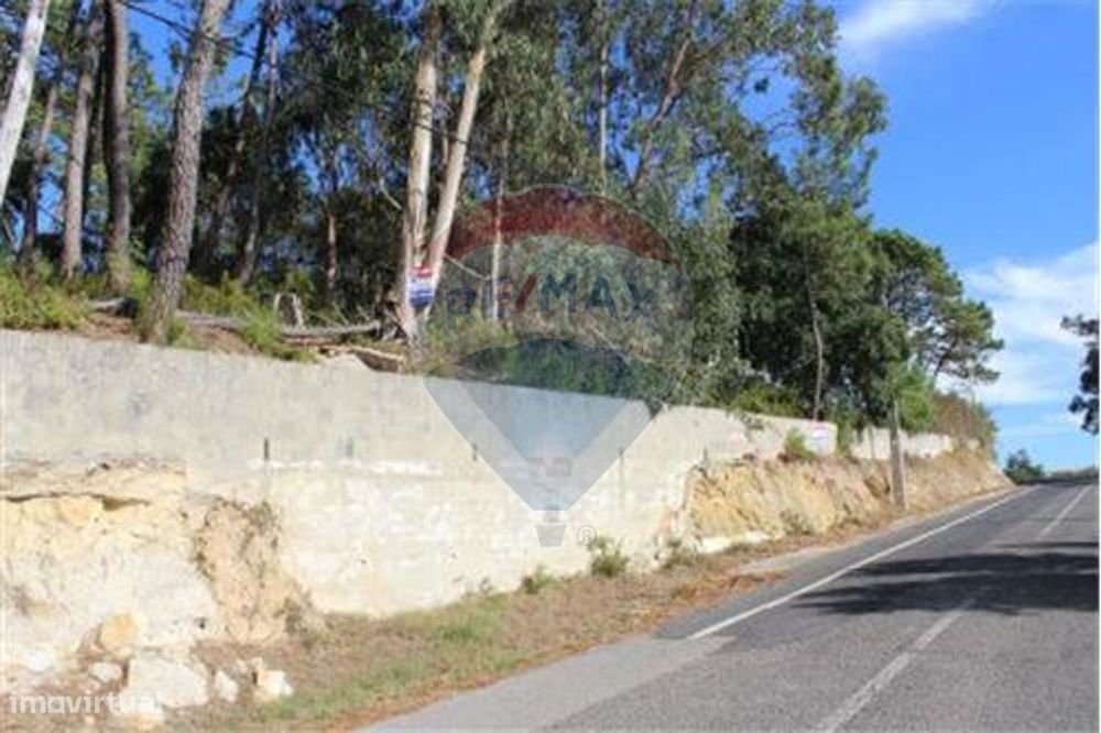 Terreno T0 para venda — Santo Isidoro, Lisboa