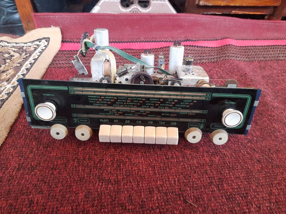 Радіола Волга 1959г ссср пишіть відправлю