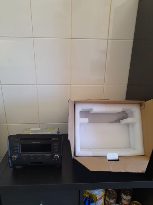 Auto radio Audi novo Gulpilhares E Valadares • OLX Portugal