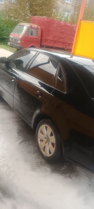 Продам Ауді А 4 Б7