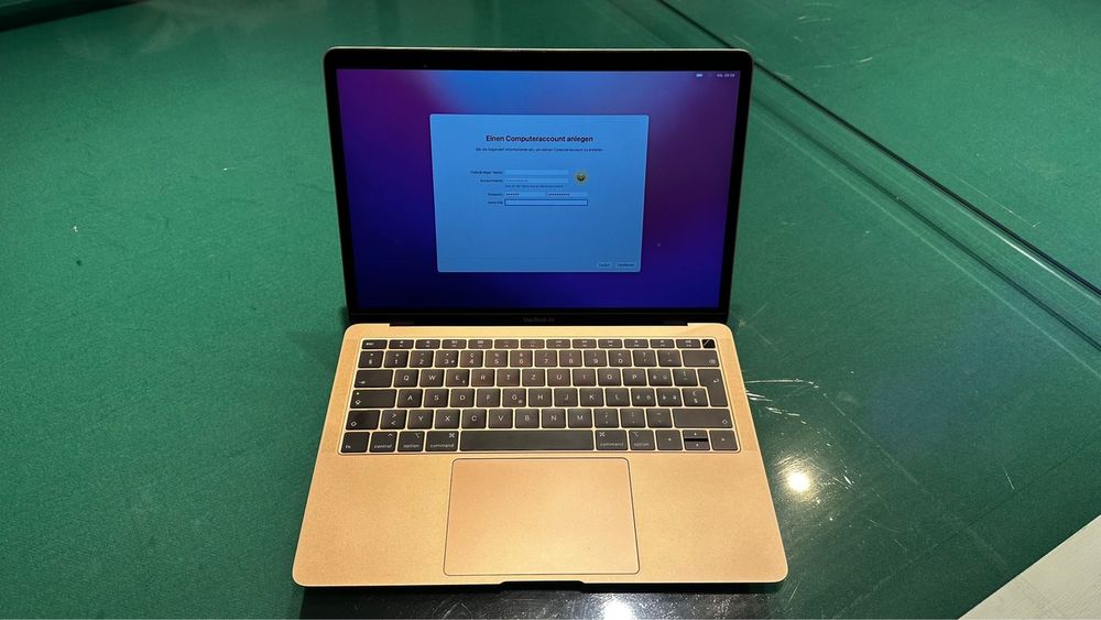 Apple Mac Book Air 13.3 Roségold i5,8