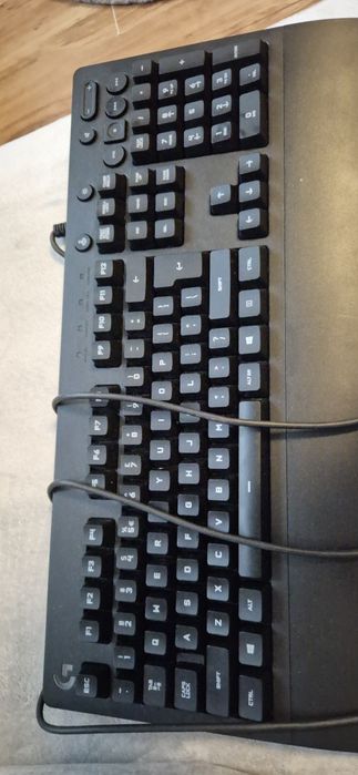 Klawiatura gamingowa logitech