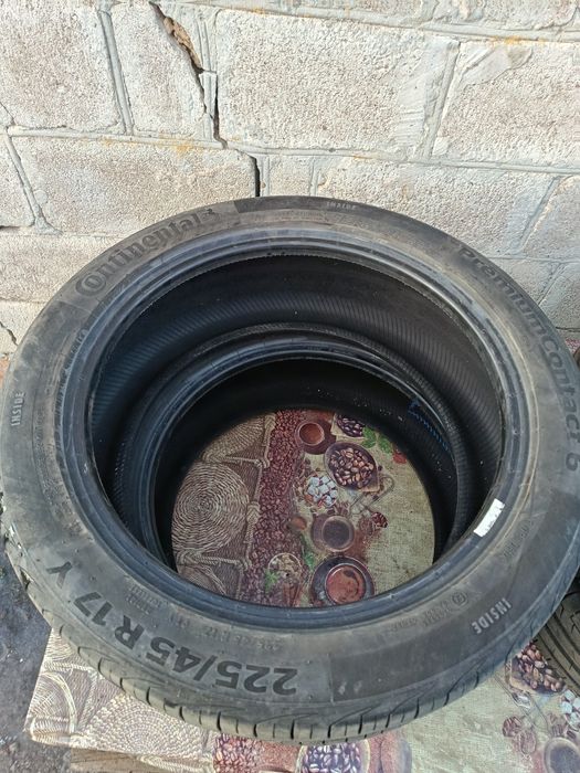 Шини Continental літо 225/45/17 4 шт