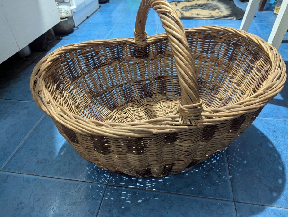 Корзинка для букетів, велика корзина