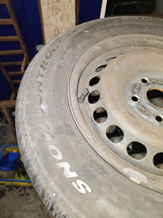 Opony zimowe 195/65/15 Pirelli Snowcontrol Winter 190