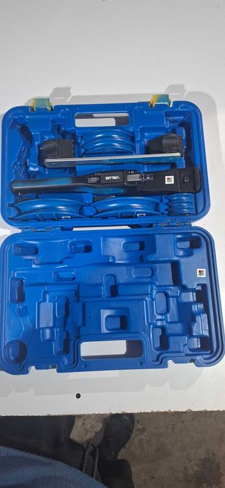 Giętarka kuszowa VALUE VBT-CB1