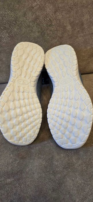 Damskie buty Athletic, 38.