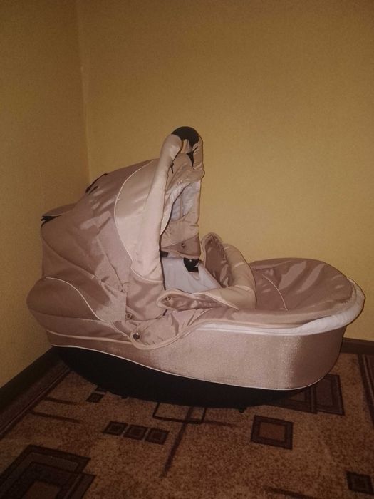 Коляска 2  в 1 унісекс під ремонт чи на запчастини