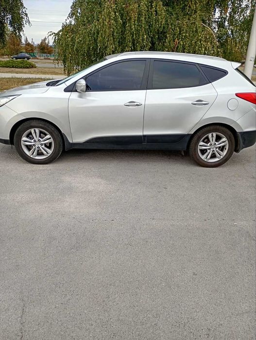 Легковий автомобіль