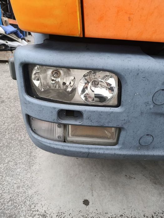 HALOGEN MAN TGL Prawy Z KIERUNKOWSKAZEM BIAŁYM 81.25320-6113