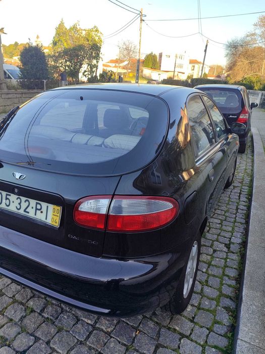Carro Dawoo Lanos Usado - 240.000 KM - 2000