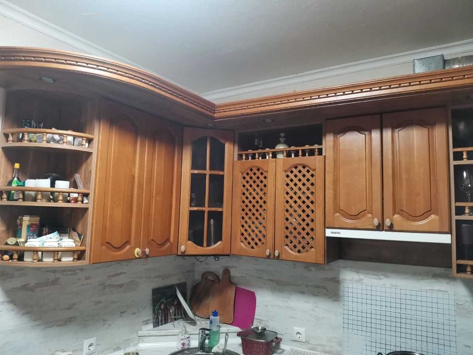 Солярка з дуба, кухня з дубовими фасадами