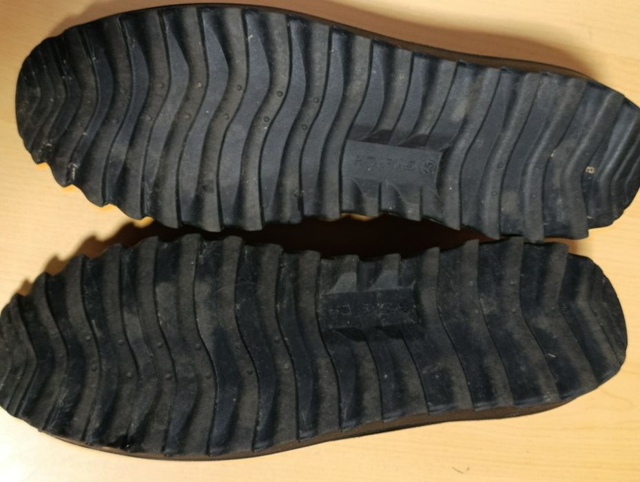 Чорні туфлі чоловічі